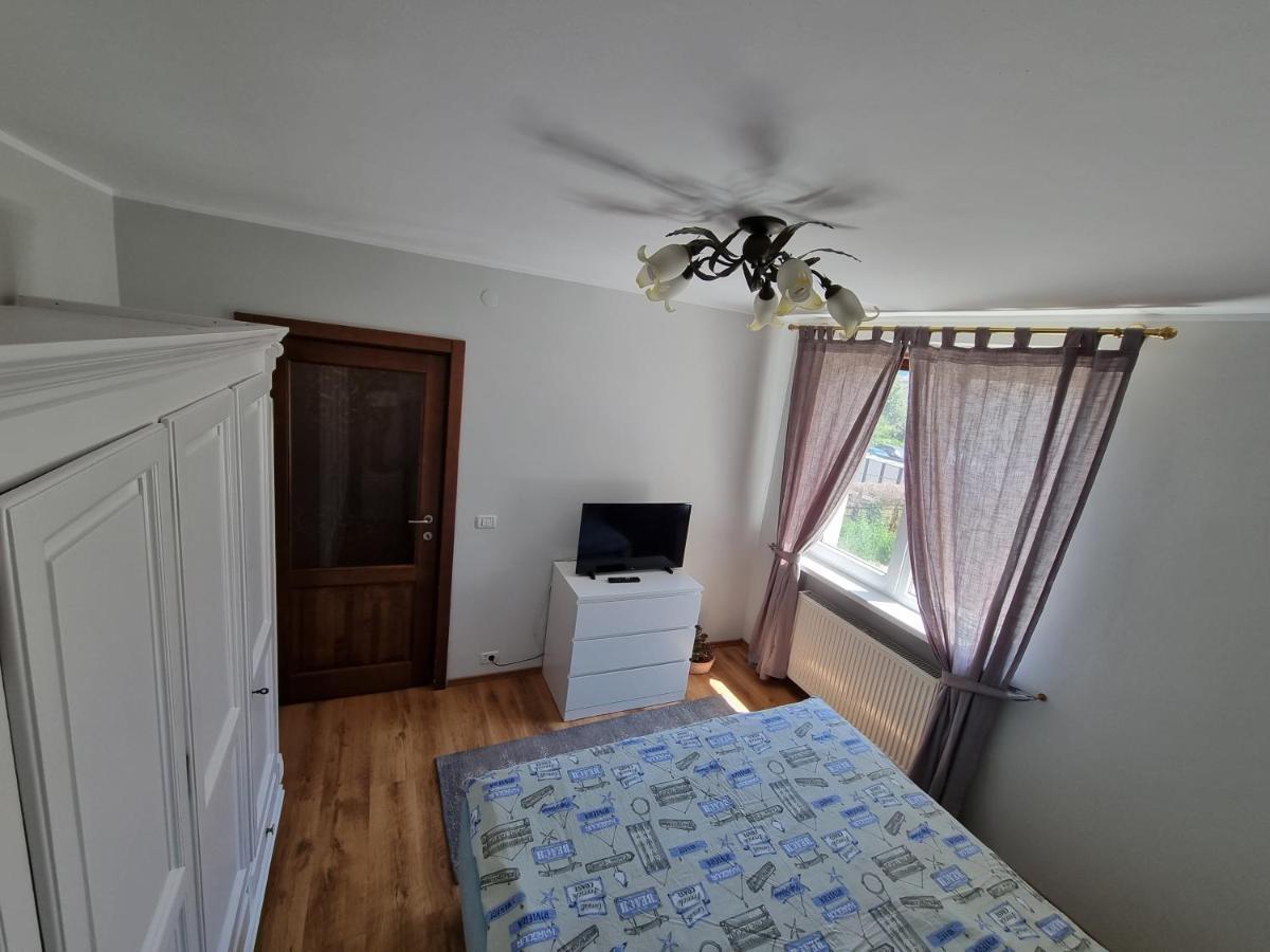 Yla Apartments Piatra Neamţ Exteriér fotografie